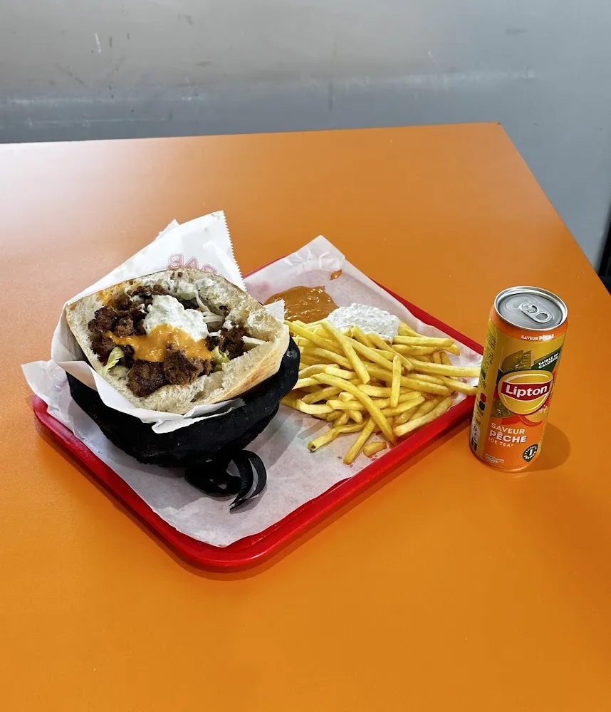 Kofte Frites Boisson