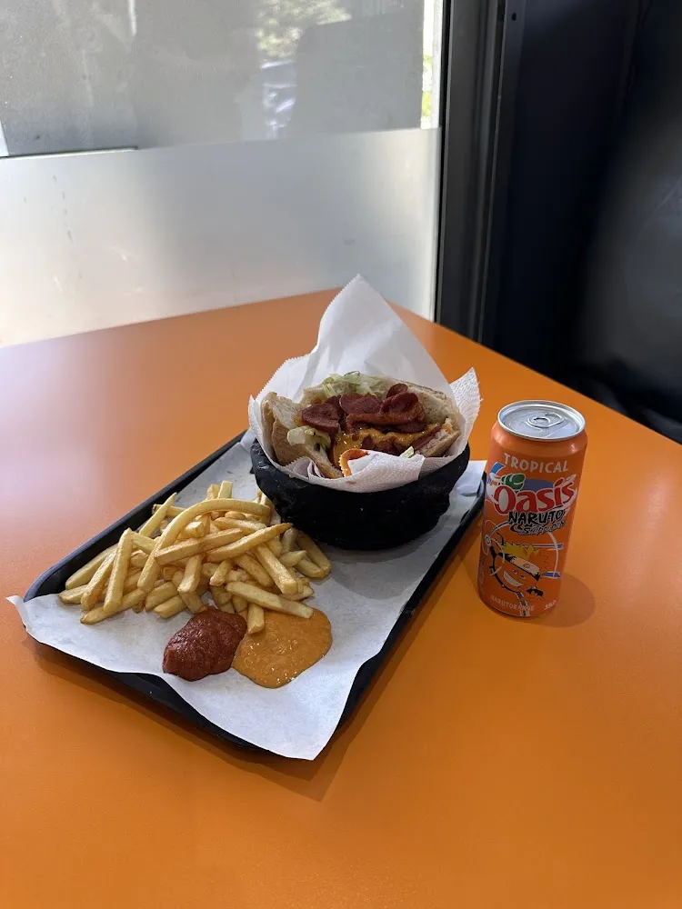 Sucuk Frites Boisson